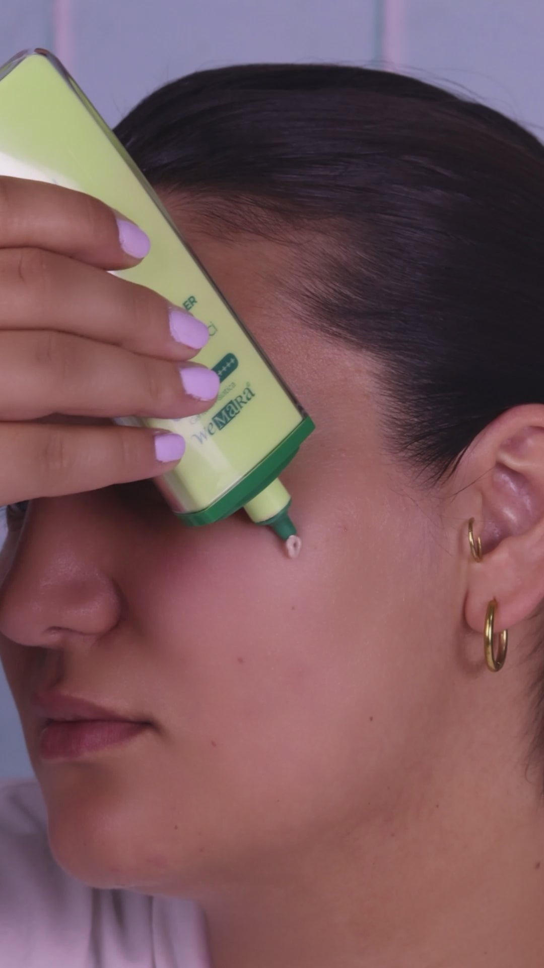 Load video: Wemara Tone Correcting Face Care Cica Cream Spf50 - 50ML - Soothing &amp; Tone Correction